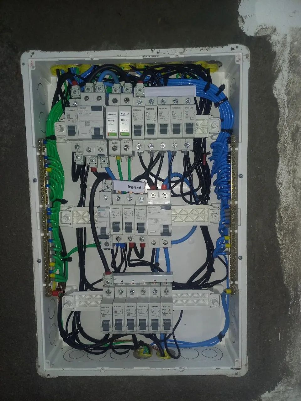 Eletricista residencial - Foto 2