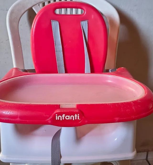 Cadeira de alimentação 
