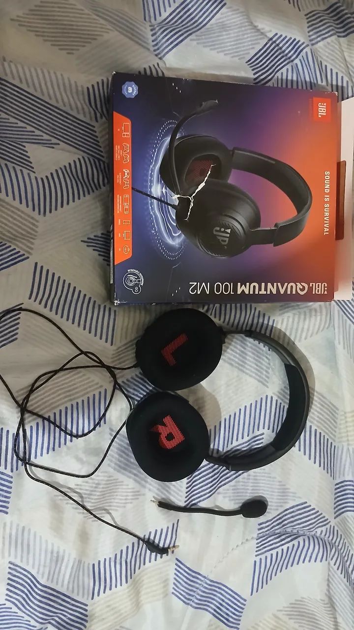 Headset JBL Quantum 100m2