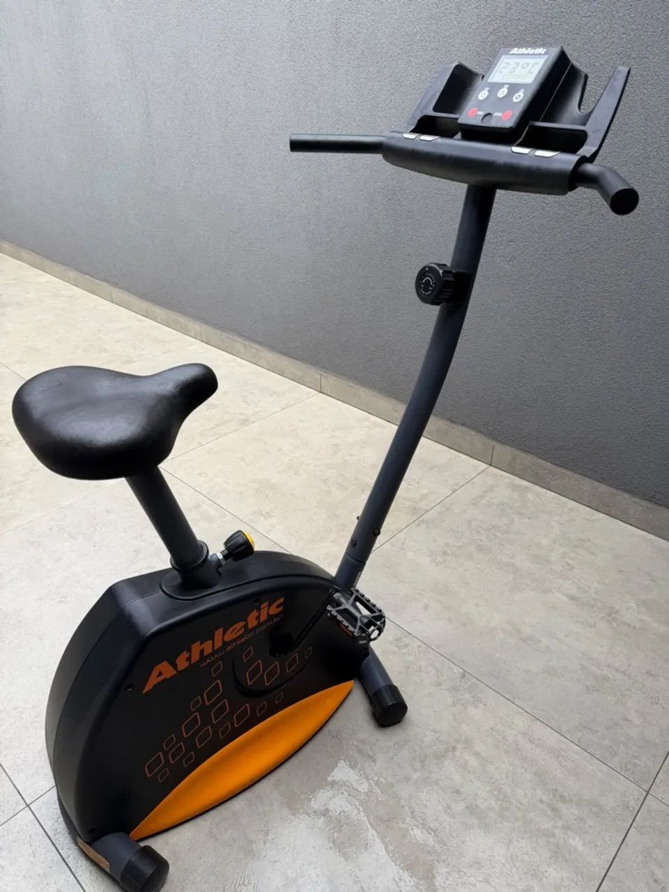 Bicicleta Ergométrica Athletic Performance 410BV - Foto 4
