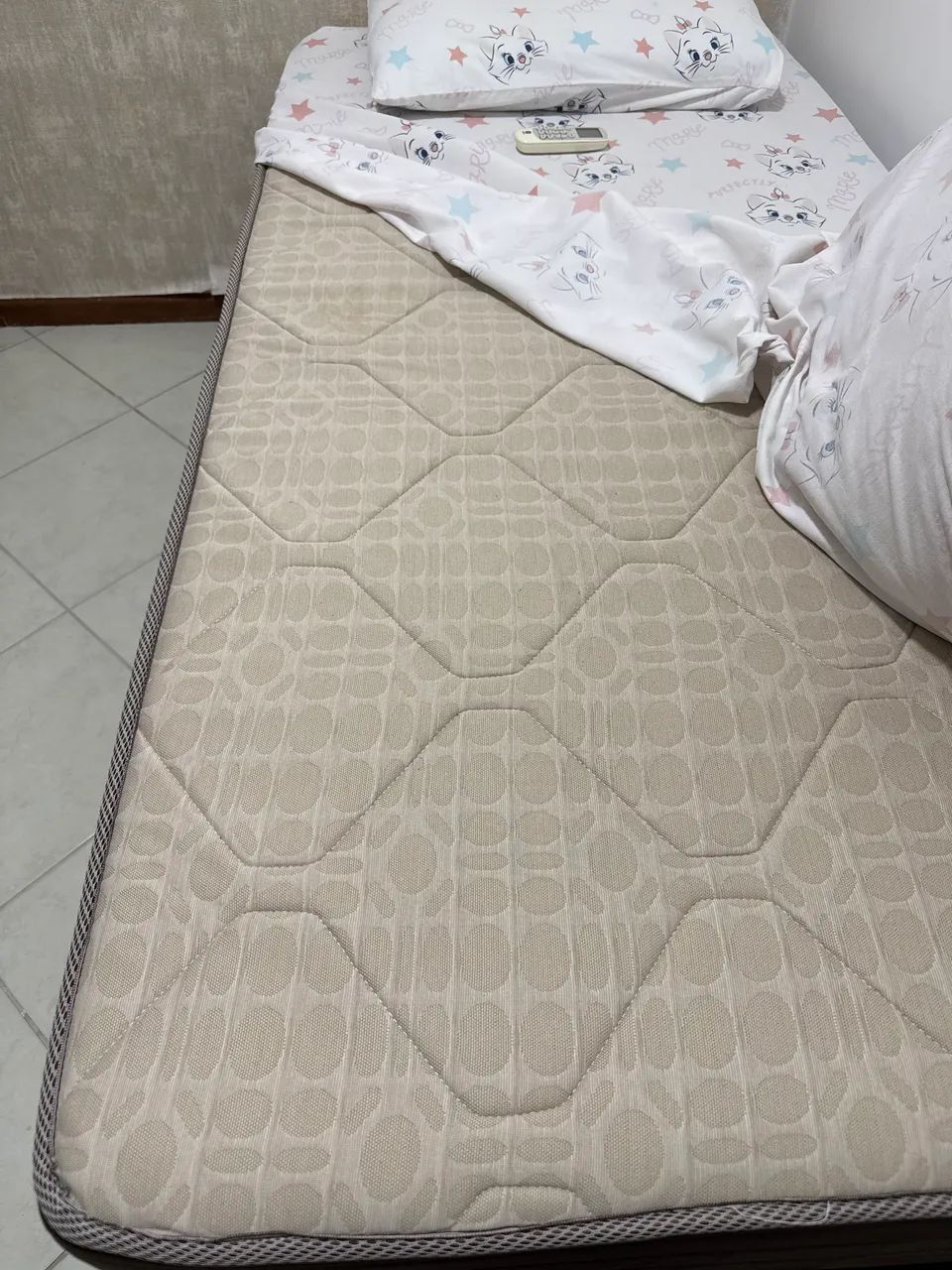 Conjunto Box Solteiro com Colchão Ortobom Novíssimo - Foto 4