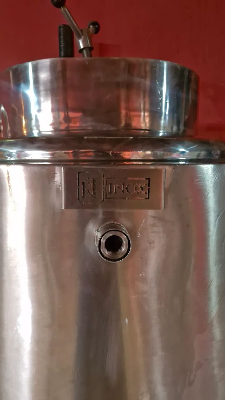 Fermentador cônico 250L 