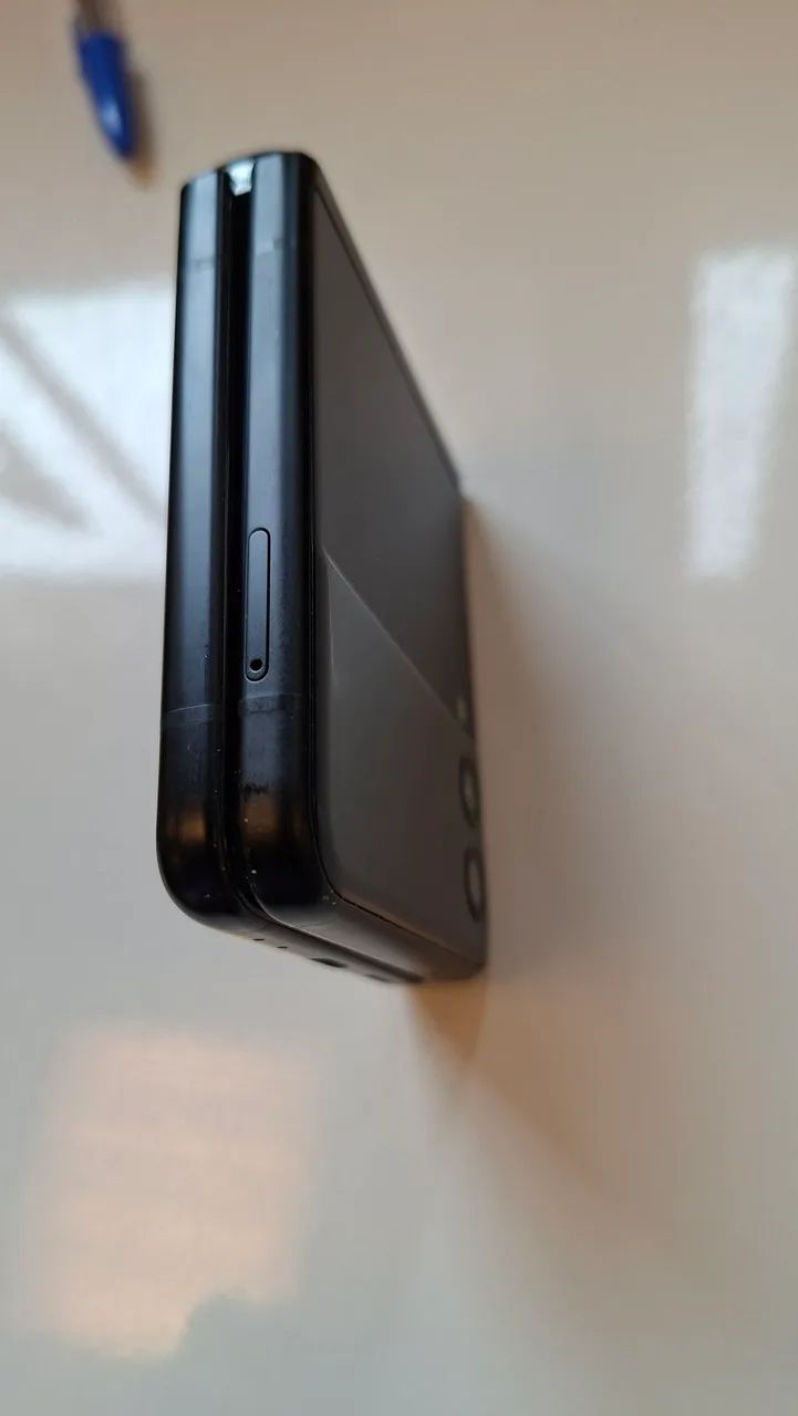 Samsung Galaxy Z Flip 3G - Foto 5