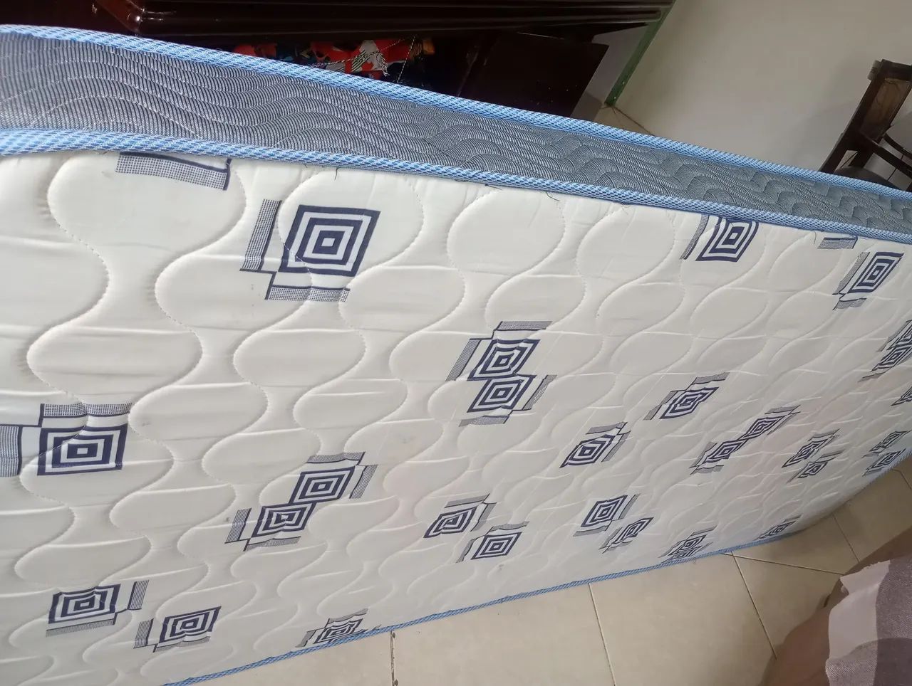 Colchão solteiro Ortobom pouco uso - Foto 3