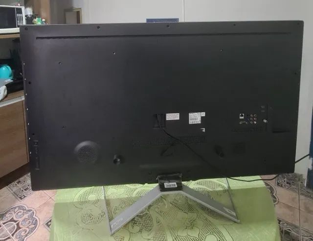 Smart TV Philips 46 LED Full HD - Modelo 46PFL5508G/78 - Foto 2