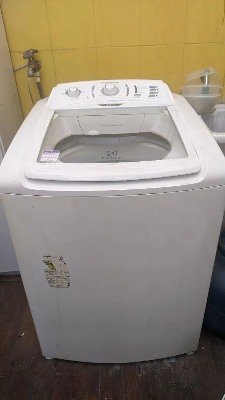 Máquina de lavar Eletrolux 13kg