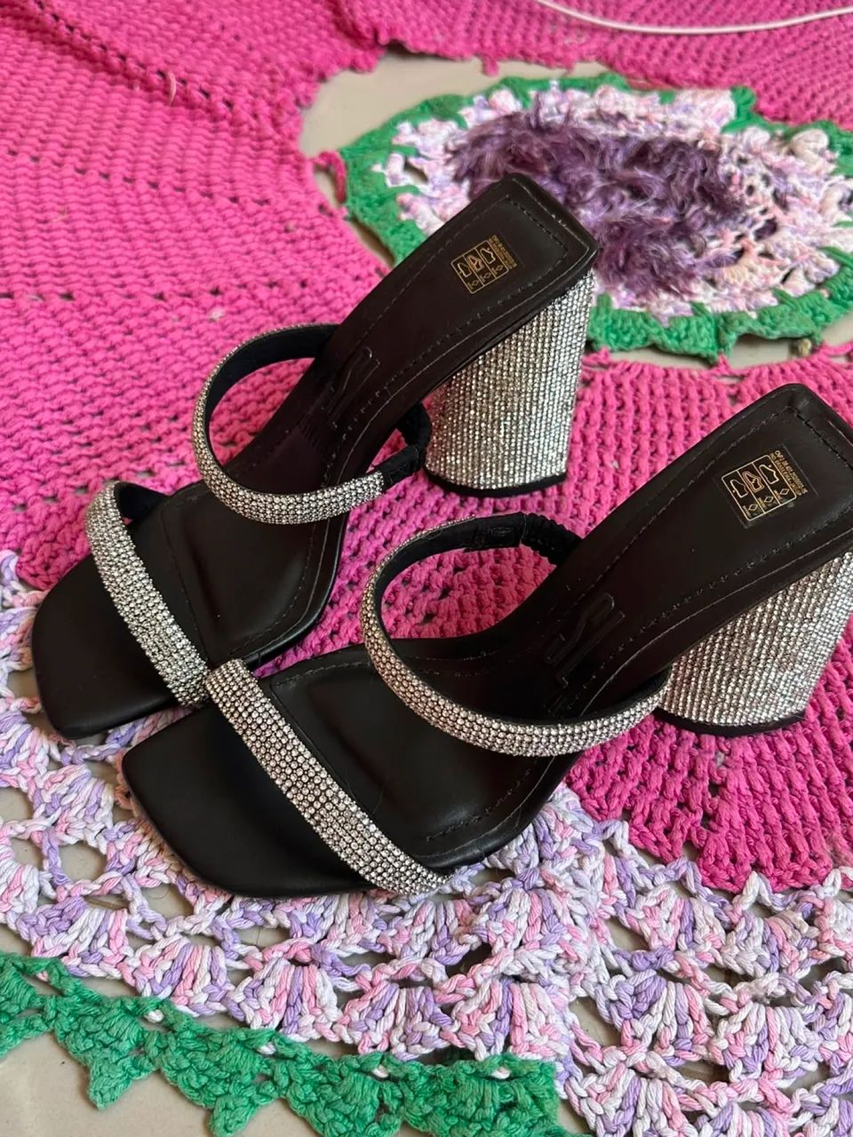 Vende-se sandália Santa Lolla 