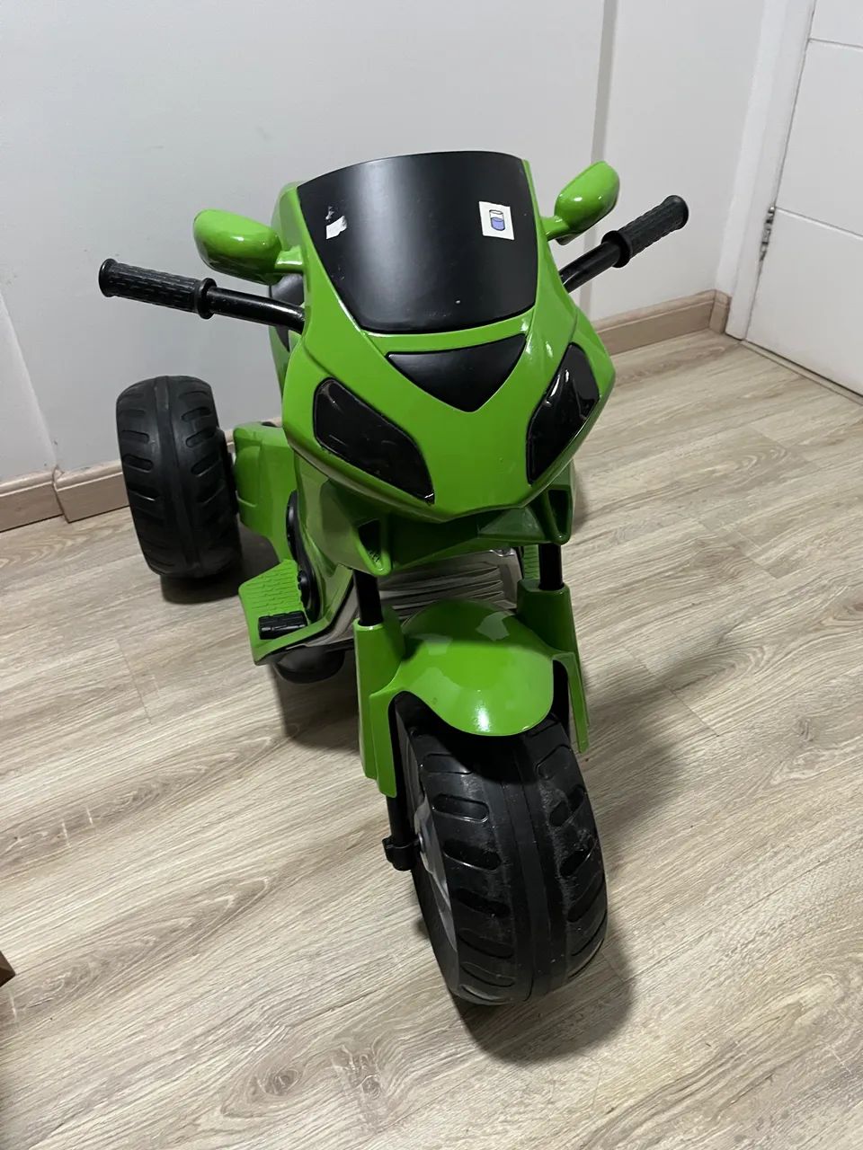 Moto elétrica infantil 
