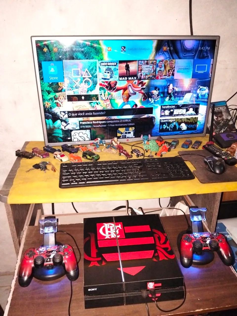 Ps4 personalizado e tv LG 32 polegadas  - Foto 2