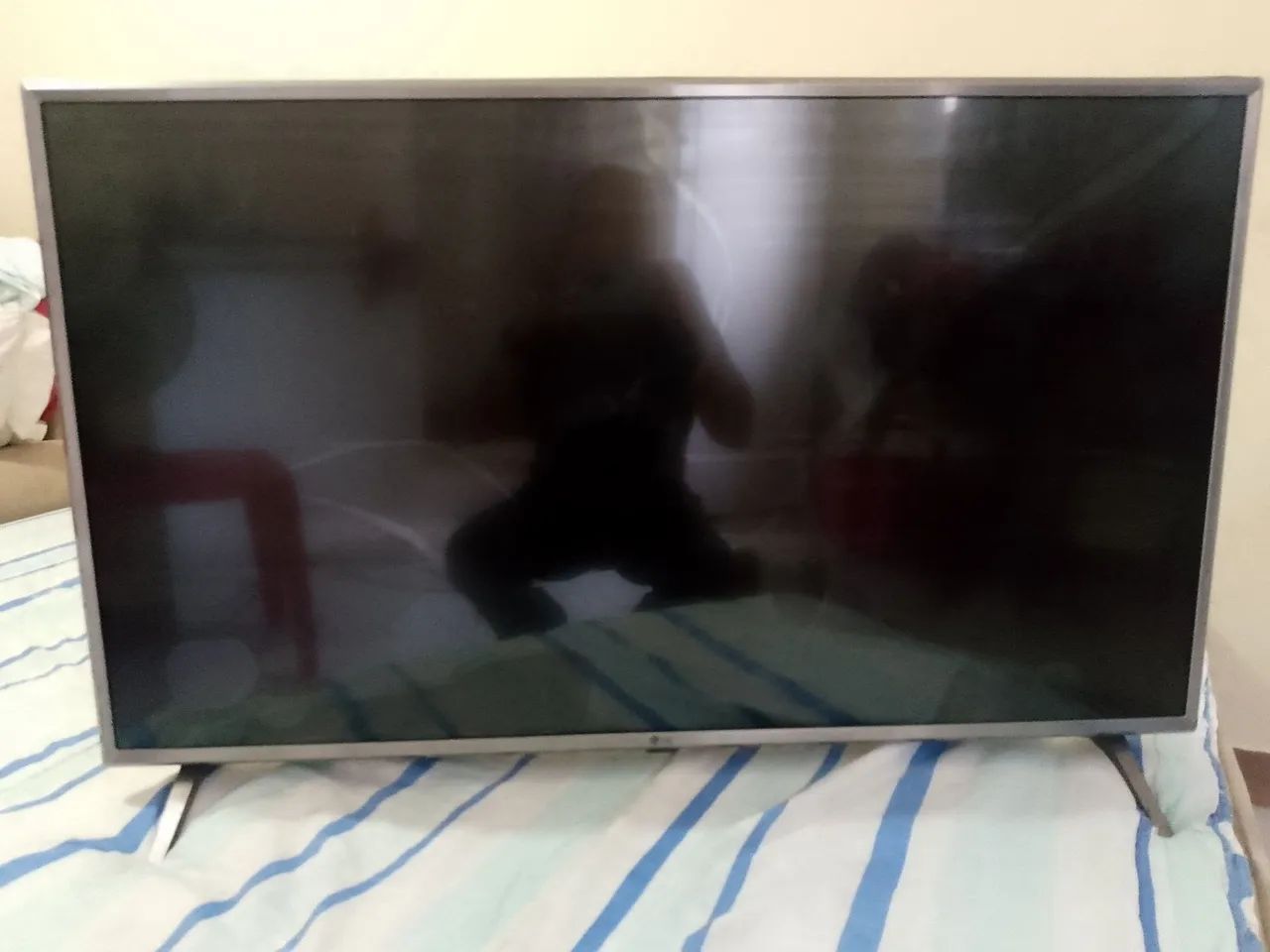Tv LG Sem display
