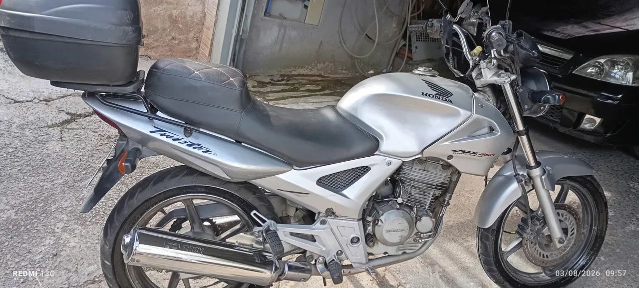 CBX Twister 2005