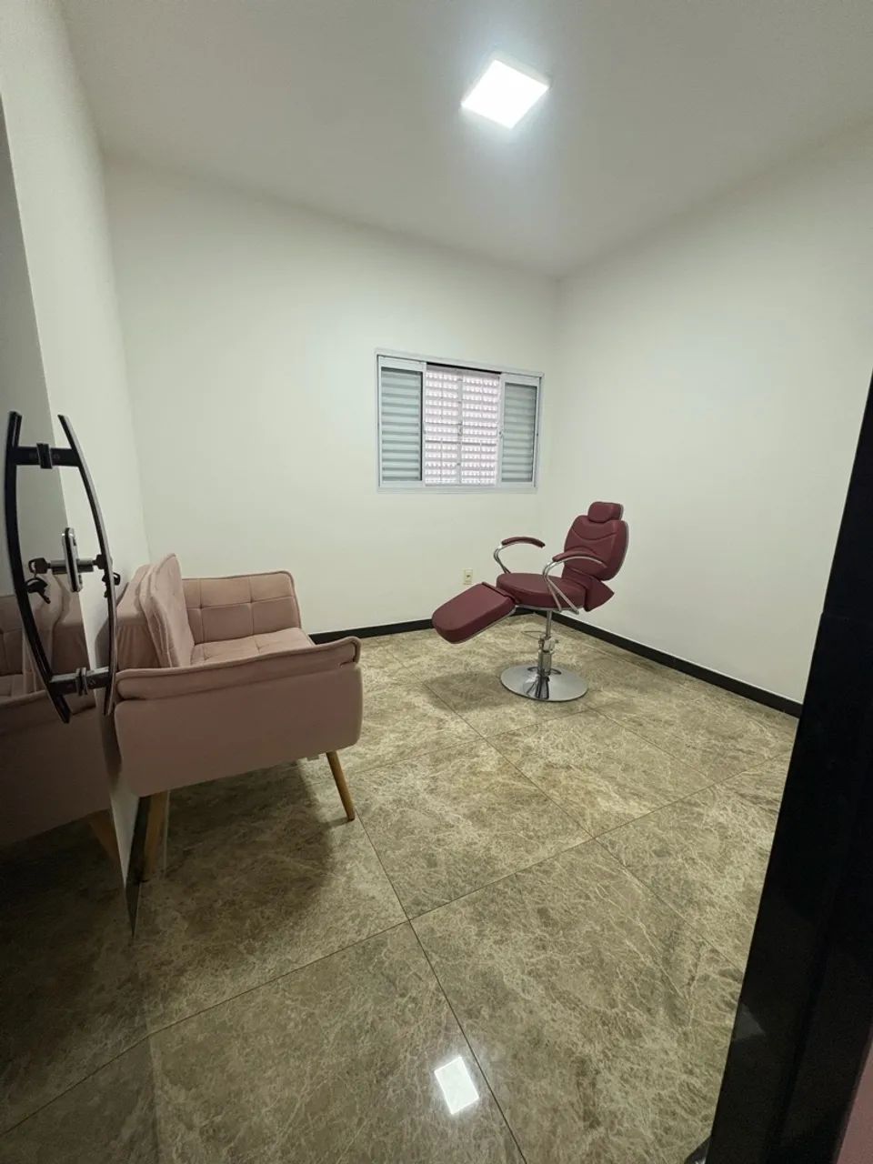 Sala para profissionais da beleza e estética  - Foto 4