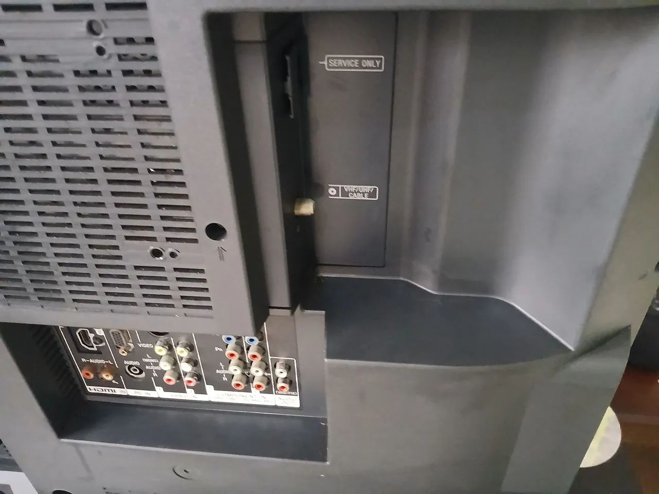 TV de LCD  Sony Bravia 50 polegadas em excelente estado! - Foto 5