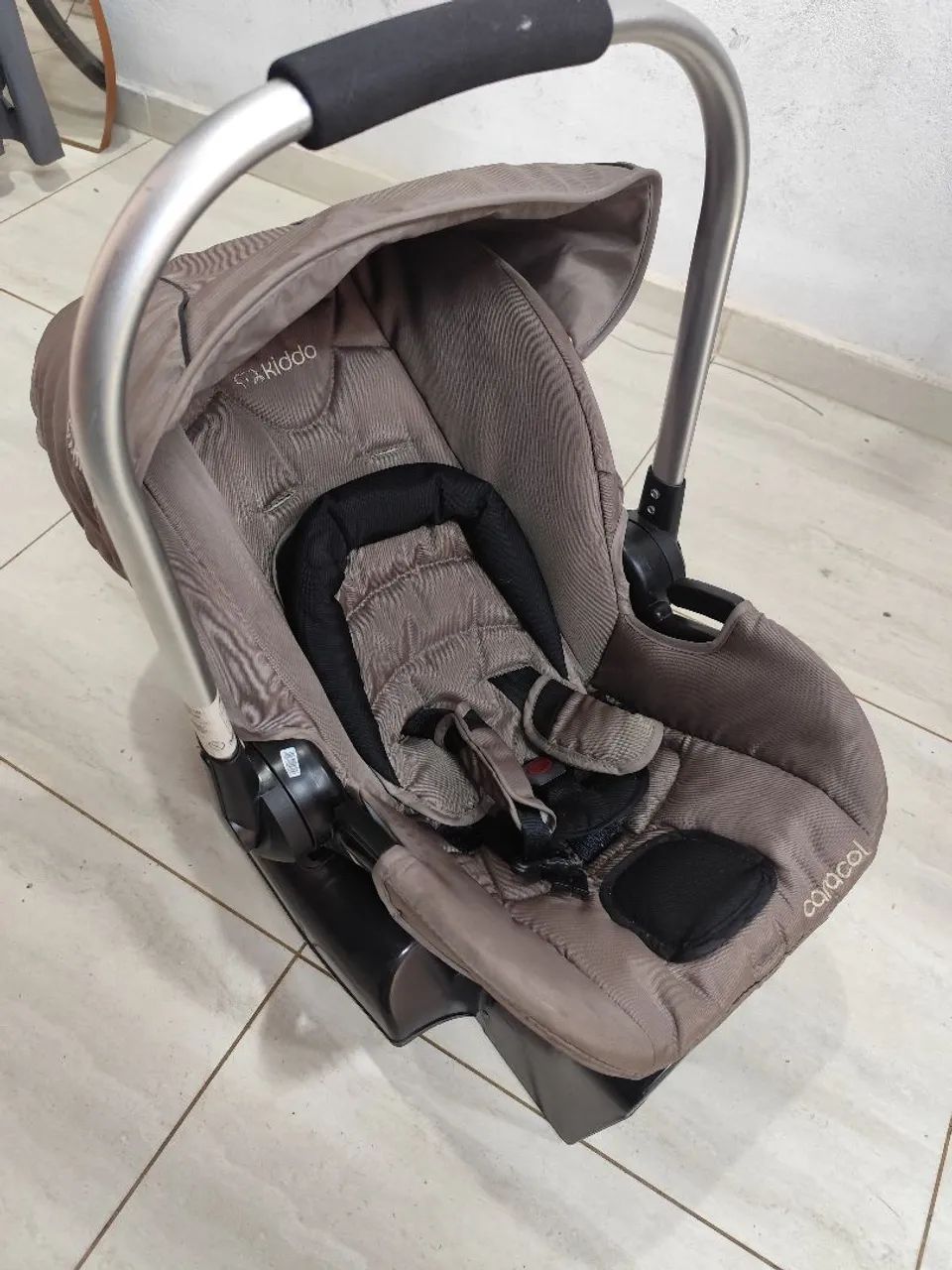 Bebê Conforto Kiddo Caracol + Base Veicular (Completo e Conservado) - Foto 2