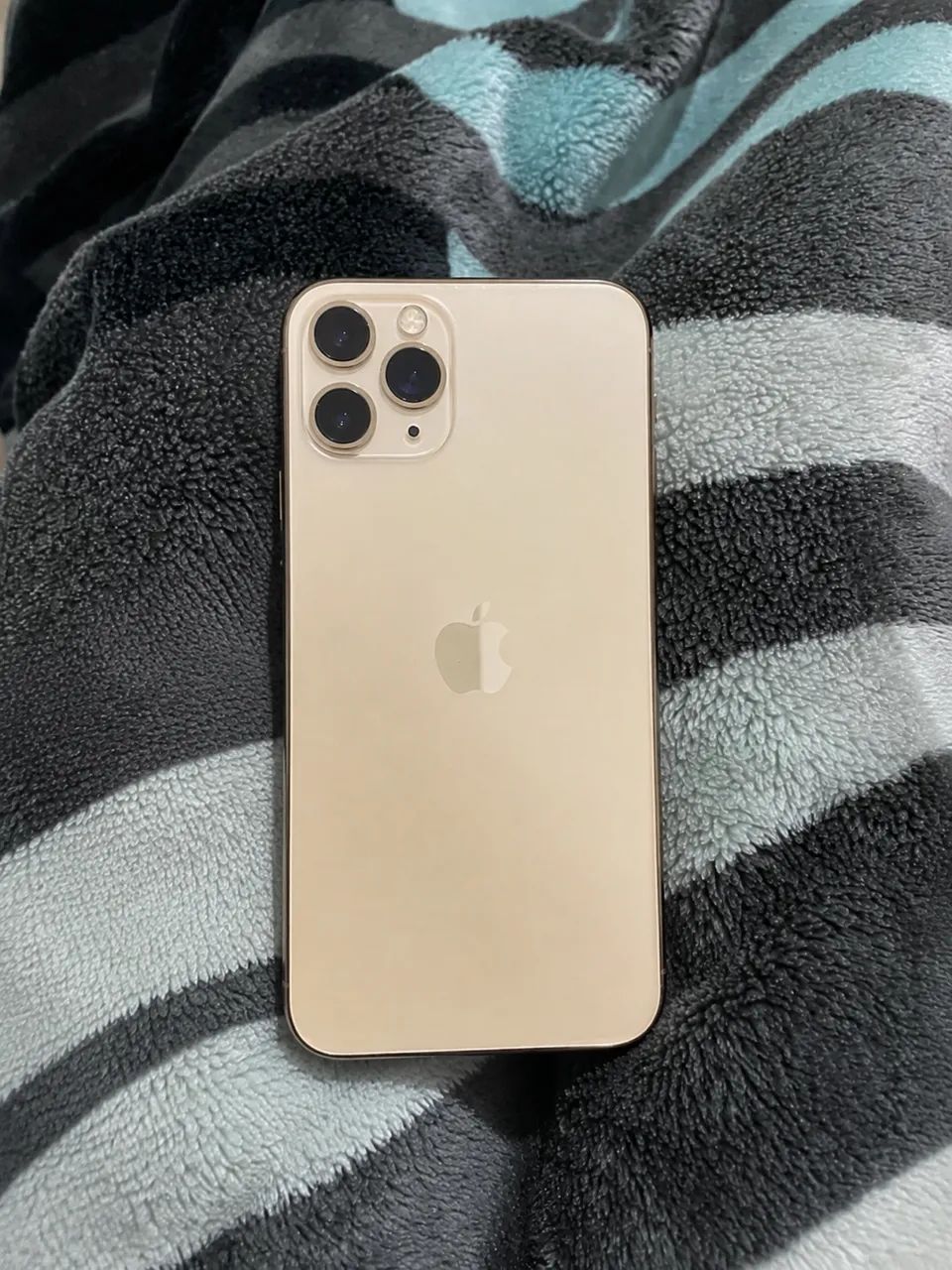 iPhone 11 Pro 256gb Dourado