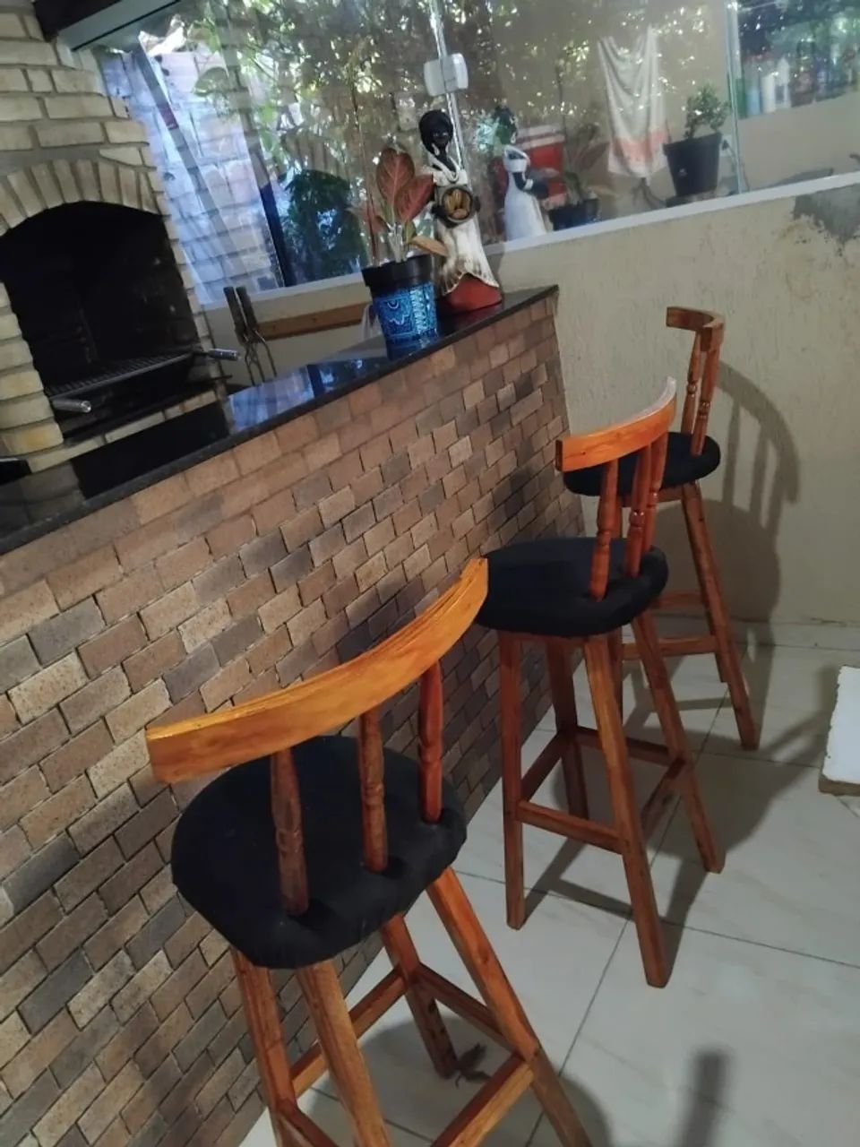 Banco com Encosto e Assento Amolfadado - Foto 2