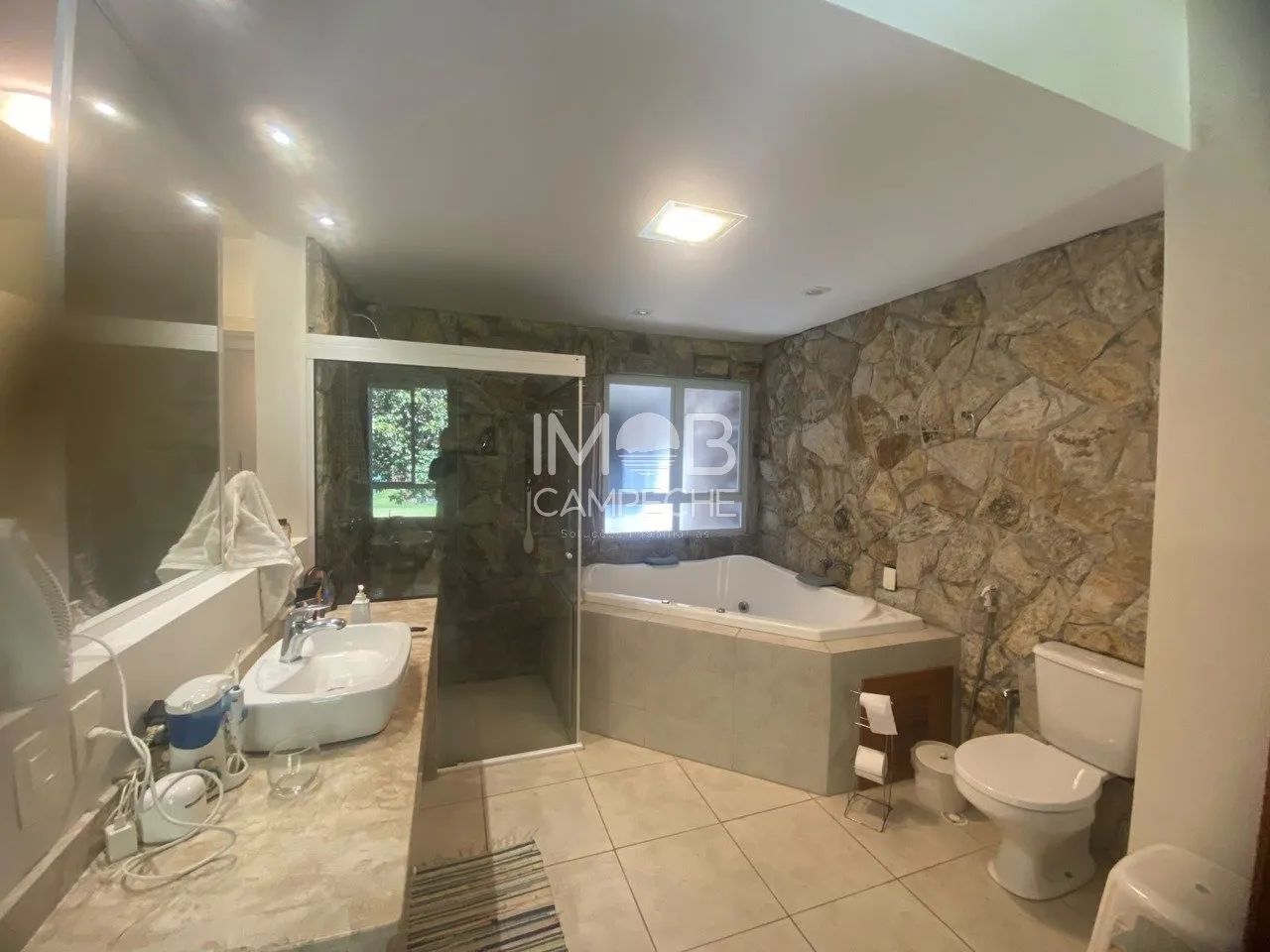 Casa na Lagoa da Conceição com 2 Dormitórios - Florianópolis/SC - Foto 5
