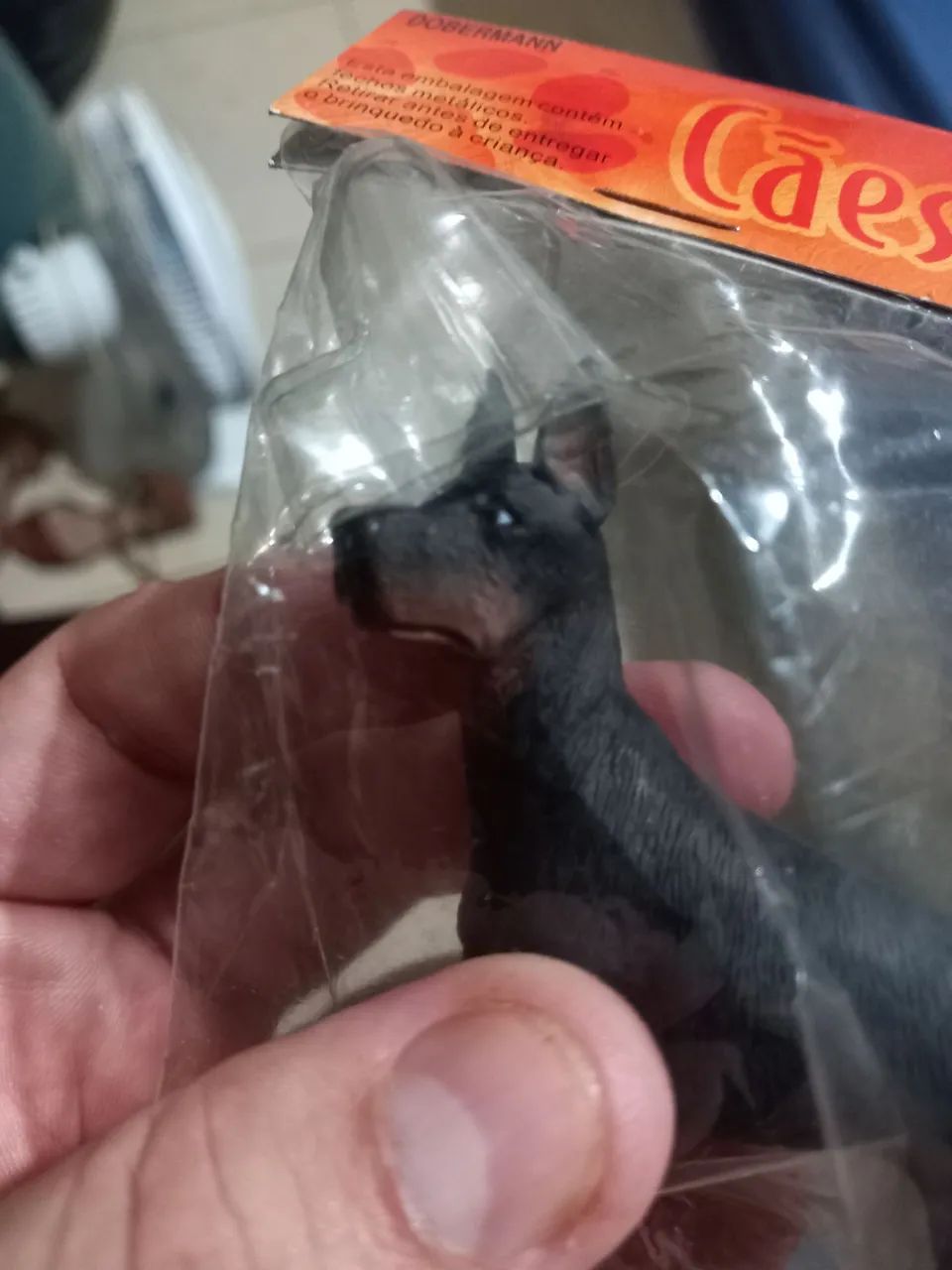 Boneco Cachorro Doberman Cães de Caça Miniatura