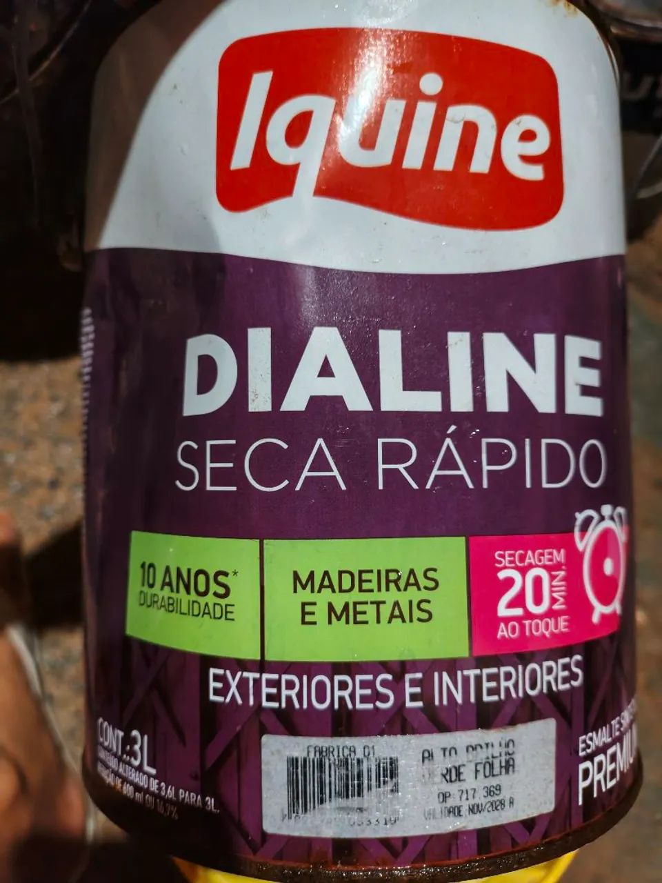 Esmalte iquinever folha 1