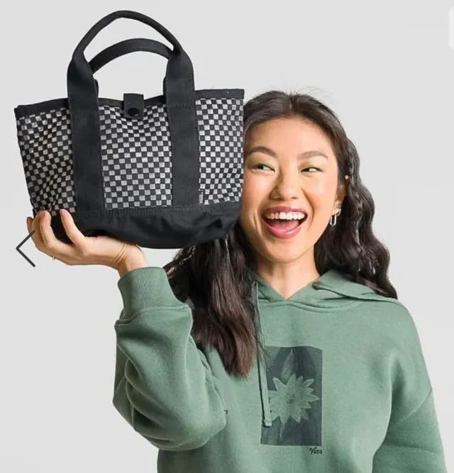 Bolsa de mão preta marca Vans SEMINOVA - Foto 2