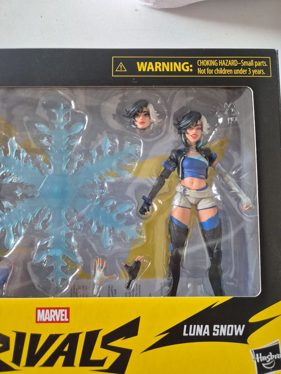 Marvel legends luna snow