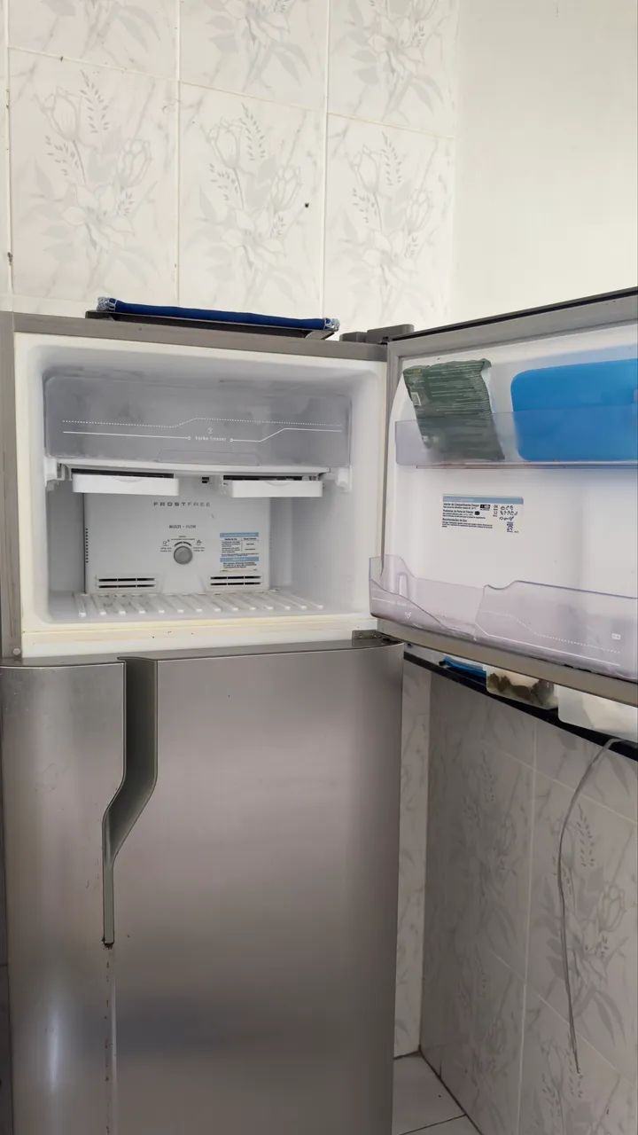 Geladeira Eletrolux 400L - Foto 5