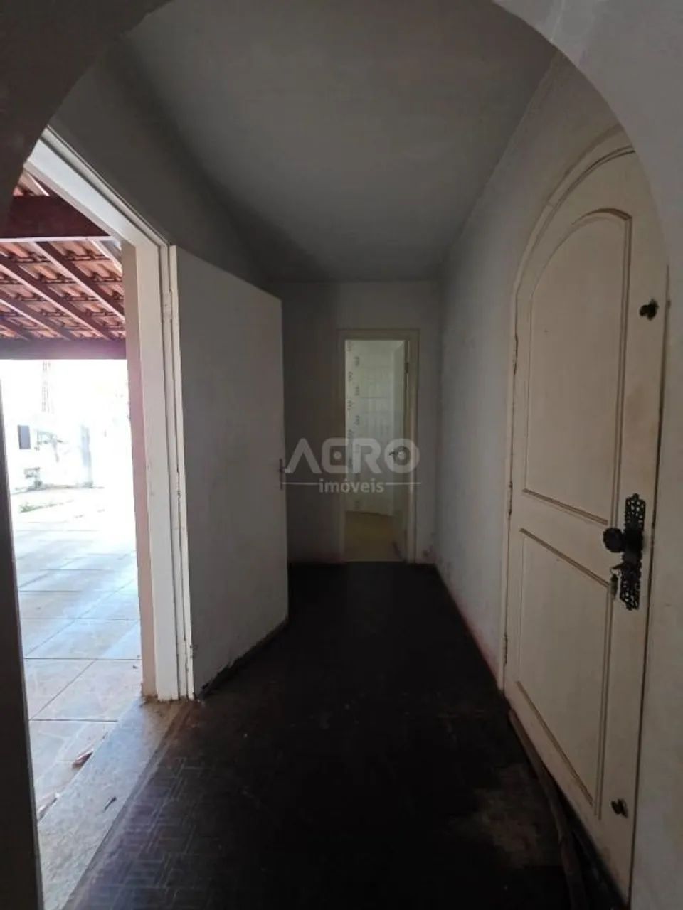 Casa térrea PARA REFORMA NO CONDOMÍNIO SAMAMBAIA - Foto 2