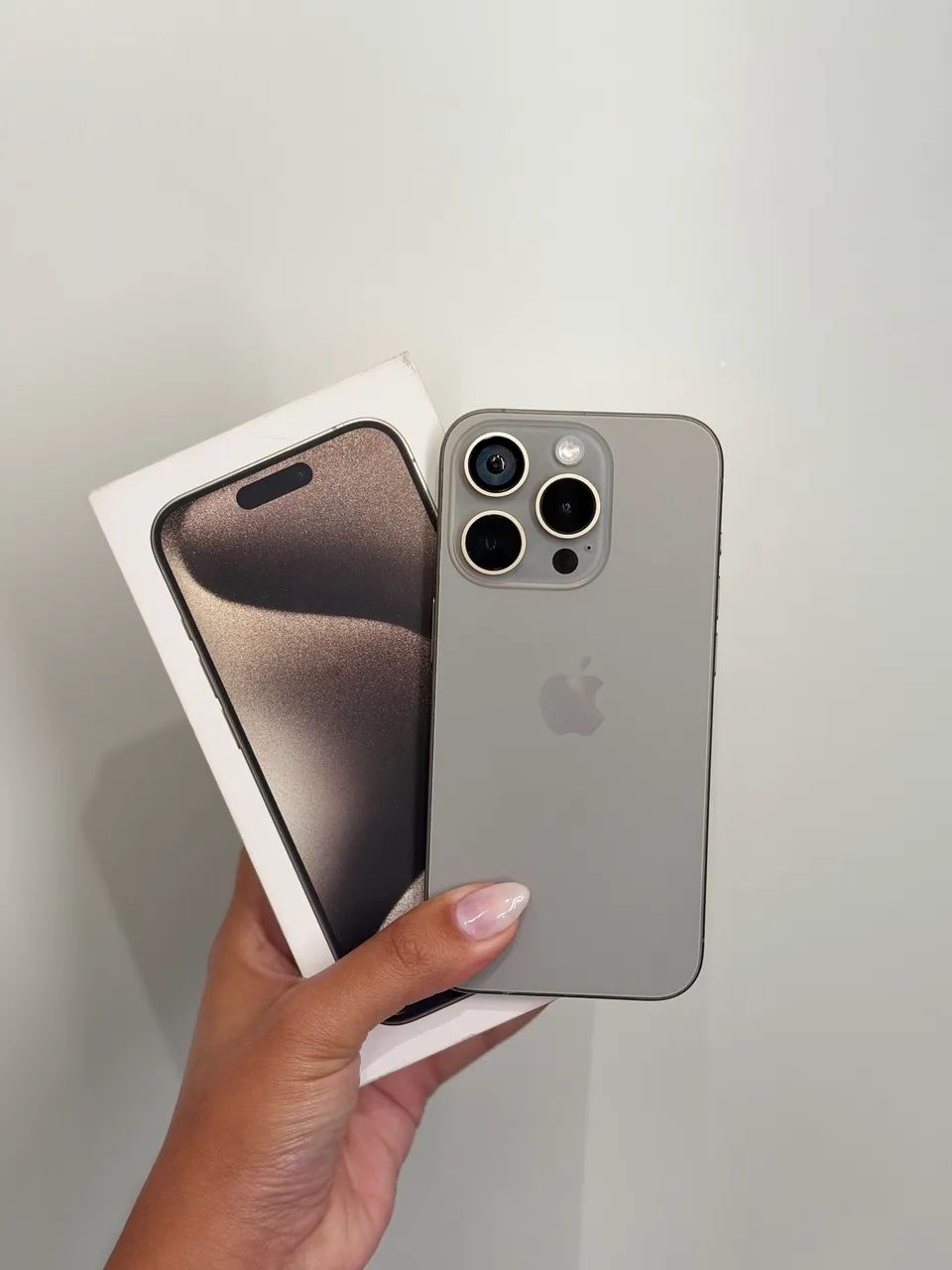 iPhone 15 Pro 512GB - Semi Novo