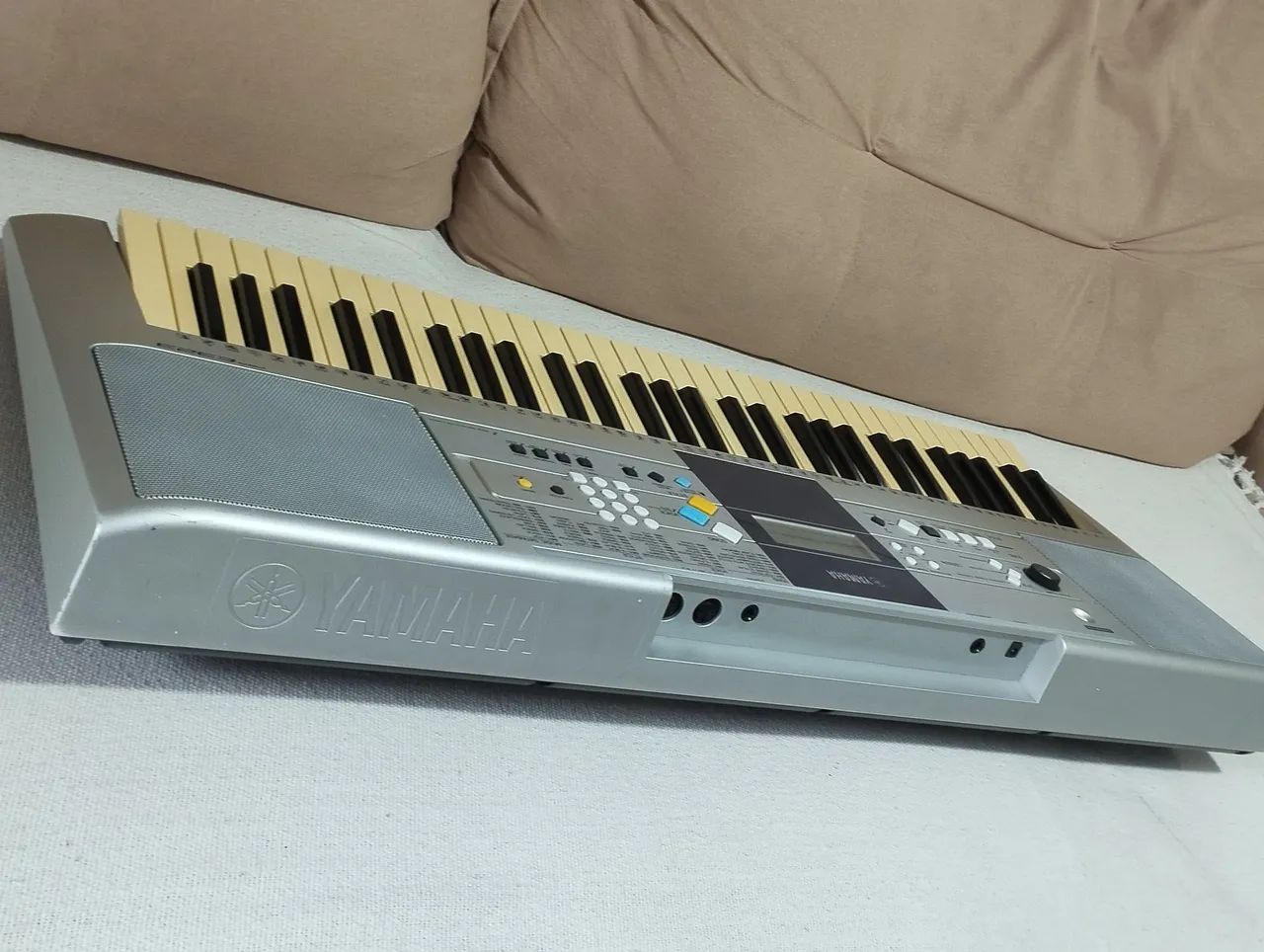 Yamaha PSR E 323 - Foto 5