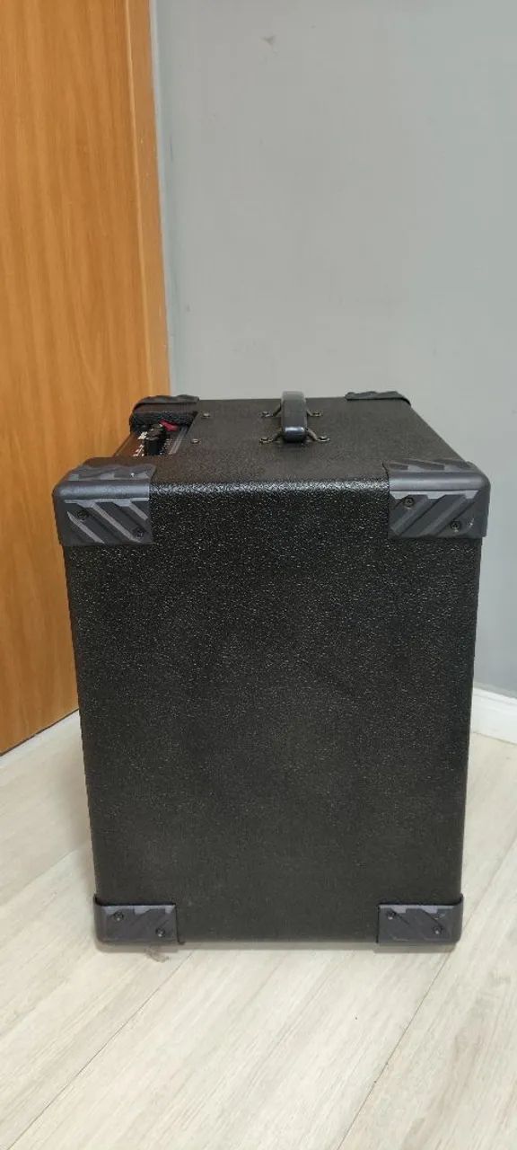 Amplificador de Baixo  - Foto 3