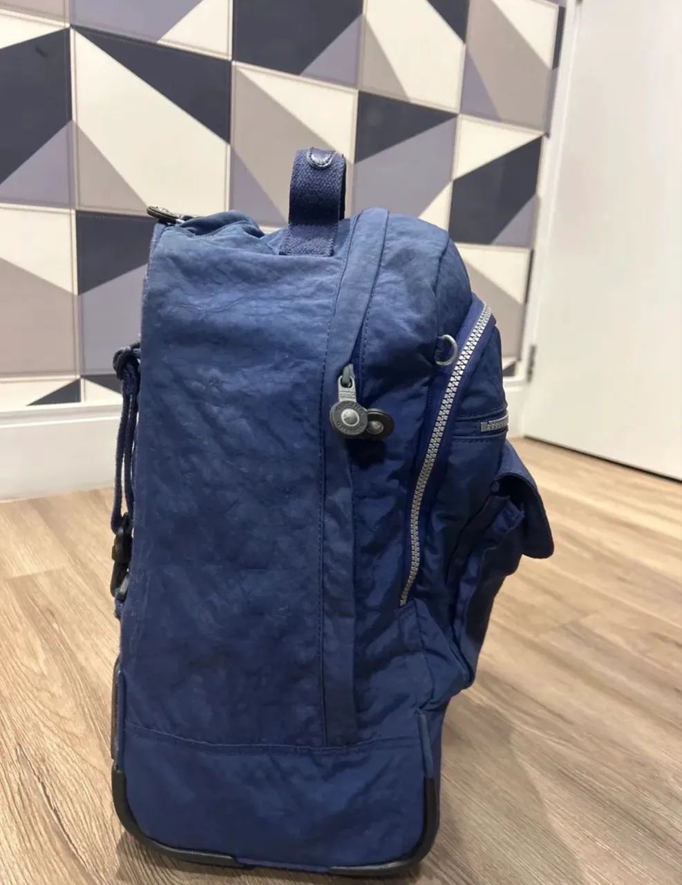 Mochila Kipling rodinhas - Foto 4