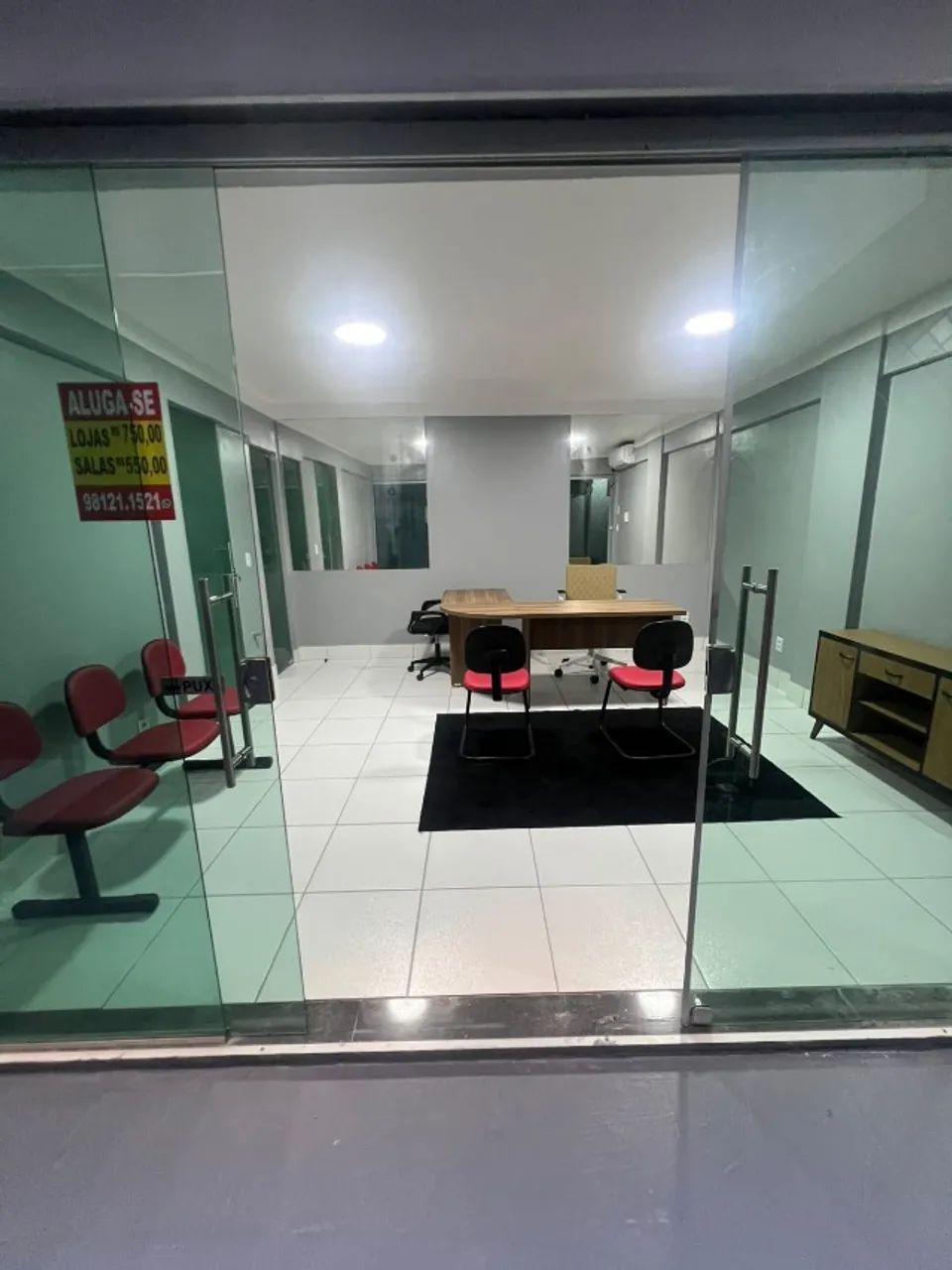 ALUGA-SE SALAS E LOJAS COMERCIAIS - CENTRO DA CIDADE ALTA.              - Foto 2