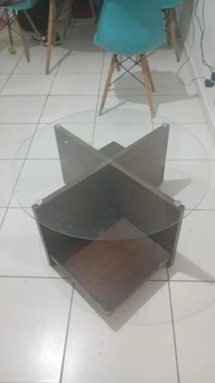 Mesa de centro de vidro