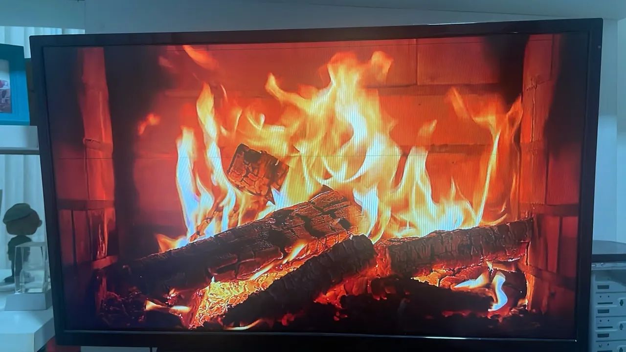 Tv Toshiba 32" + Fire Stick