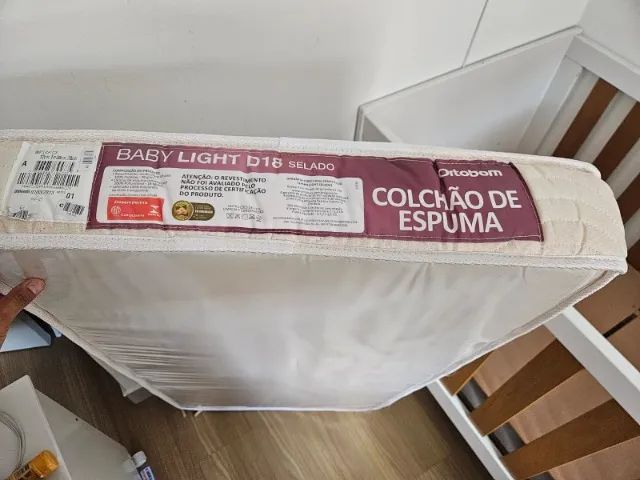 Vende-se berço com colchão e móbile - Foto 5