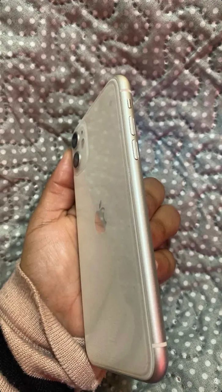 IPHONE 11  - Foto 2