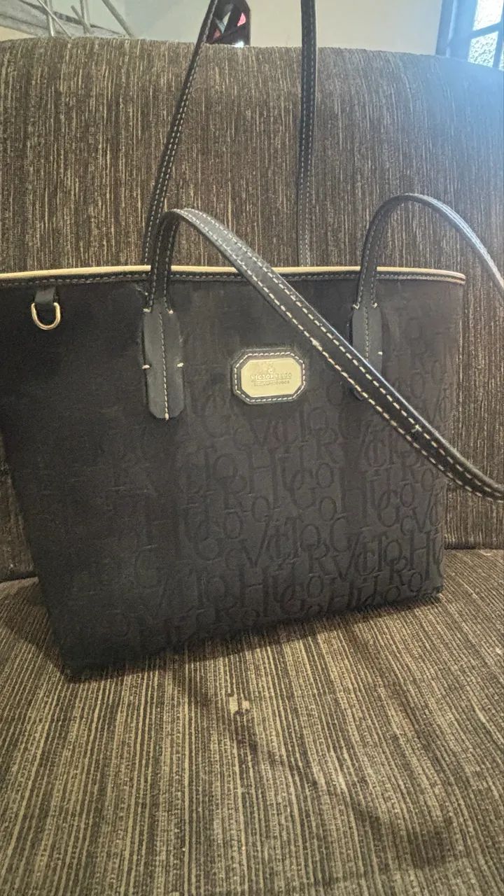Bolsa Vítor Hugo 