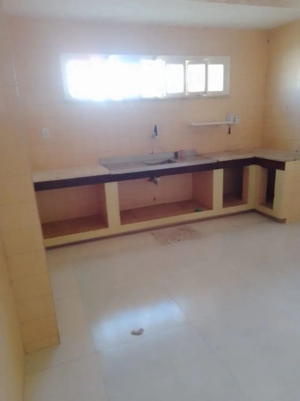 Aluga-se Casa ampla - Pereira Lobo - Foto 2
