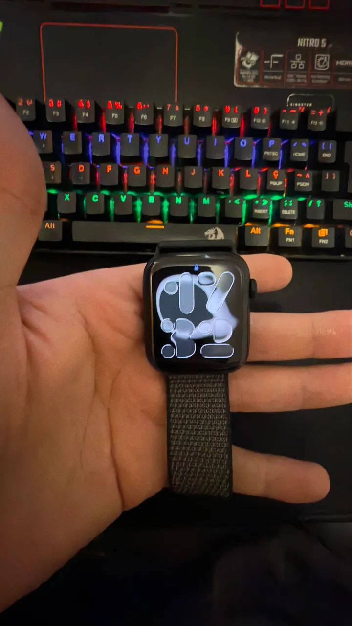 Apple Watch SE 3 GPS + CELULAR 