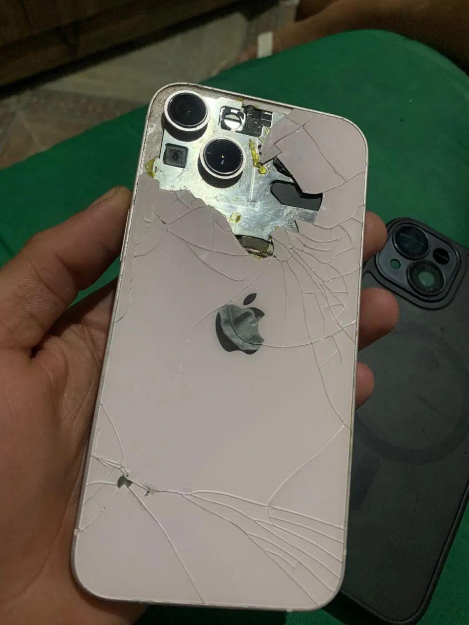 iPhone 13 - Foto 2
