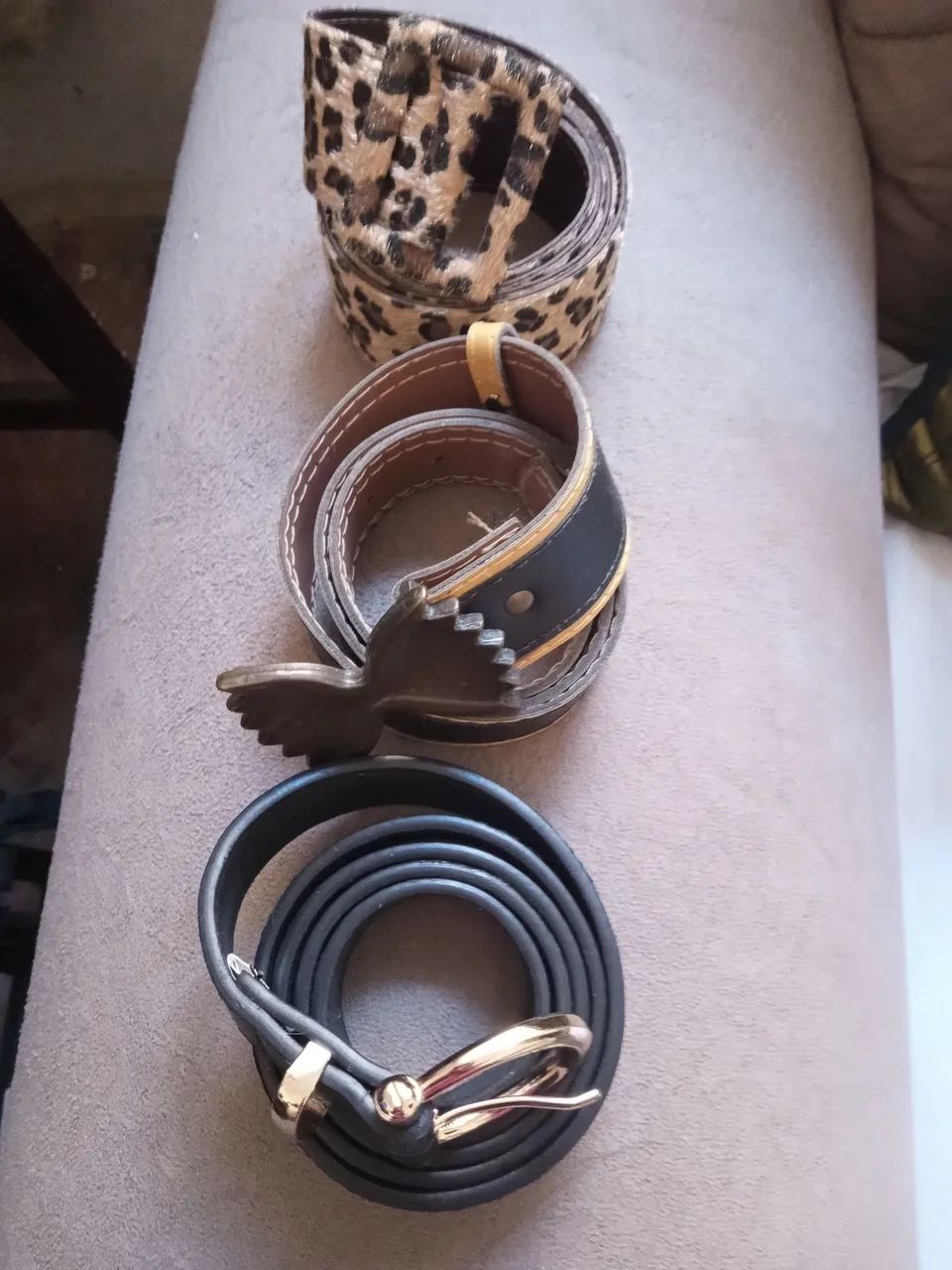 Bolsas, tiaras e cintos - Foto 5