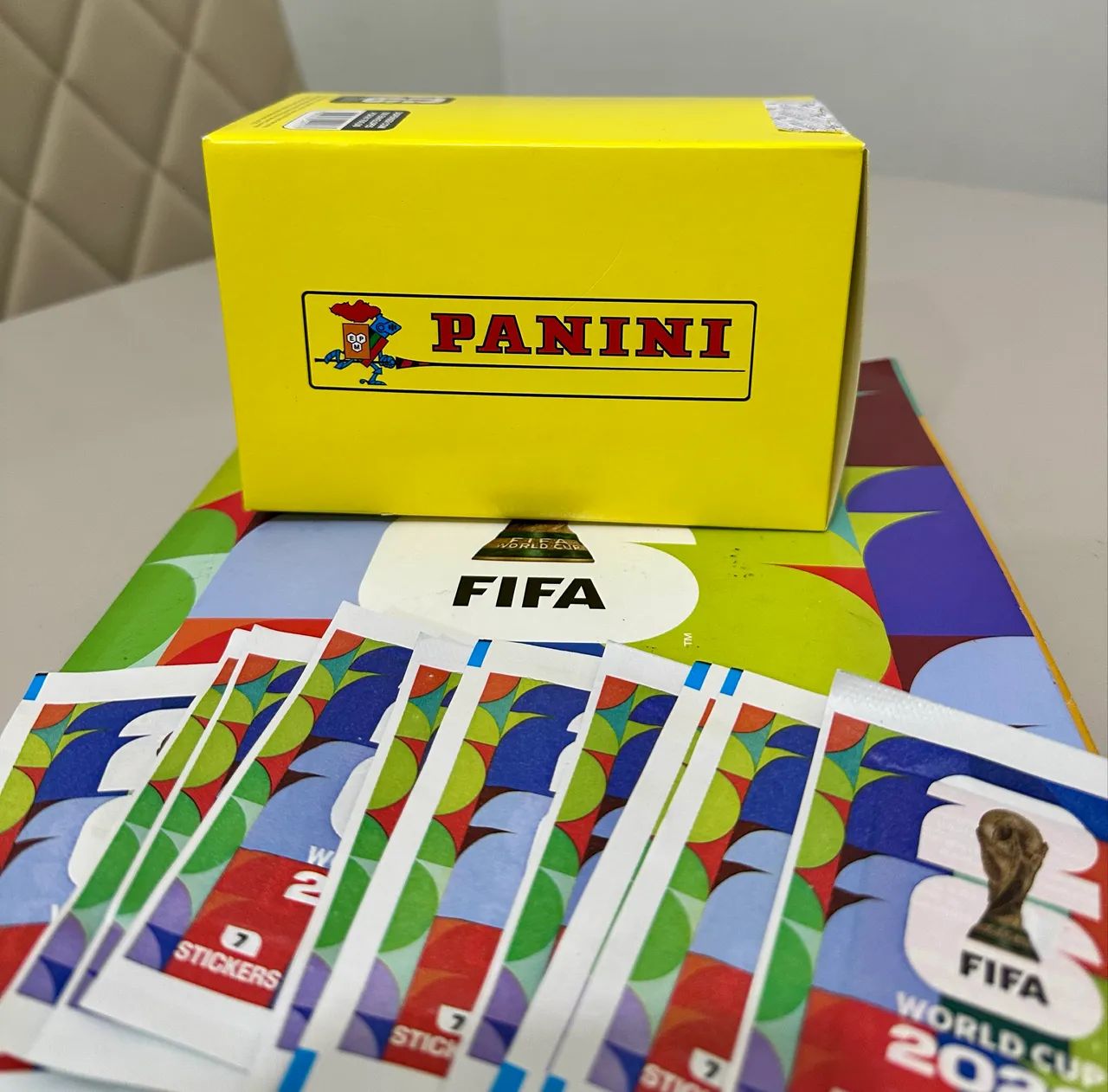 Caixa pacote figurinhas Copa 2026 Panini  - Foto 3
