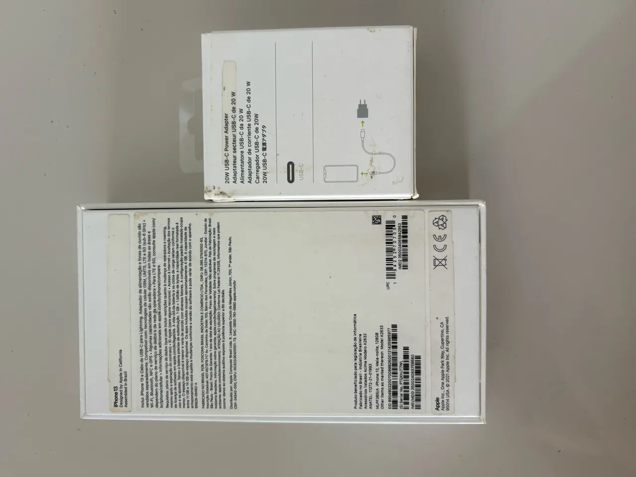 Caixa de IPhone 13 e de carregador ORIGINAL - Foto 2