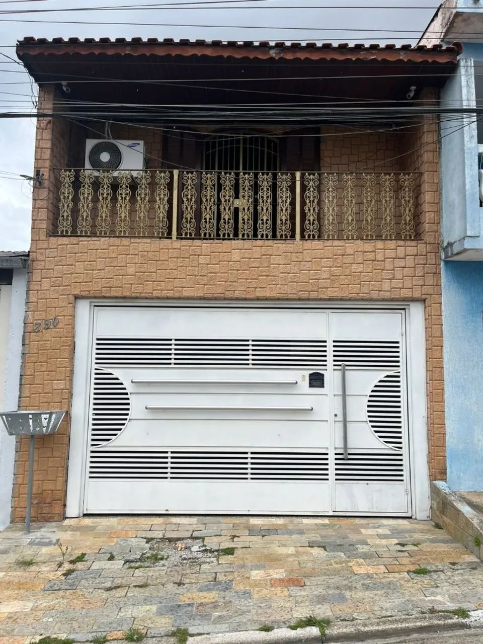 Sobrado 220m² 4 Dormitórios 2 Suites  2 vagas - Ferraz de Vasconcelos 