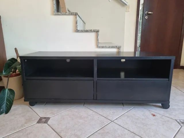 Rack Tok&Stok com Rodízios