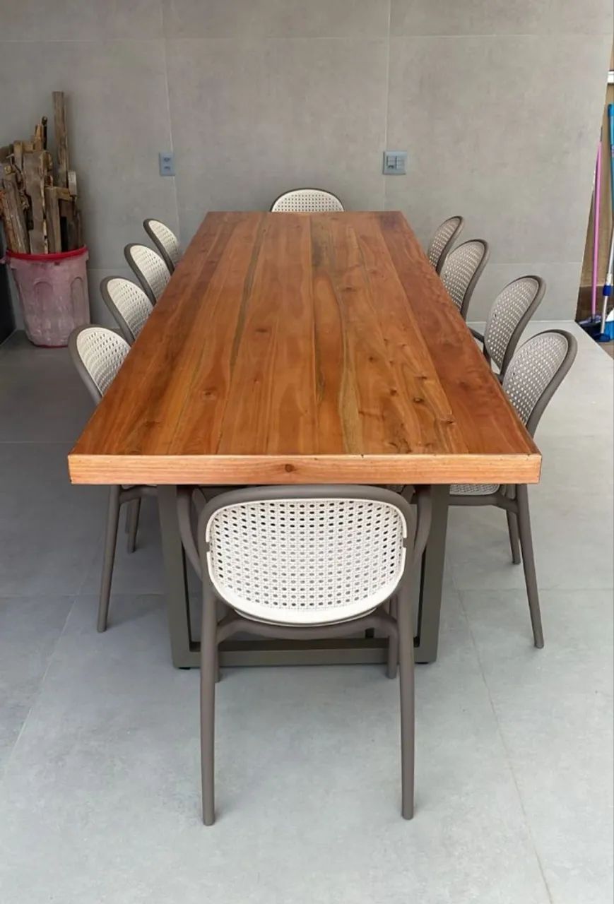 Conjunto Mesa de Madeira Maciça +  Cadeiras - Foto 4