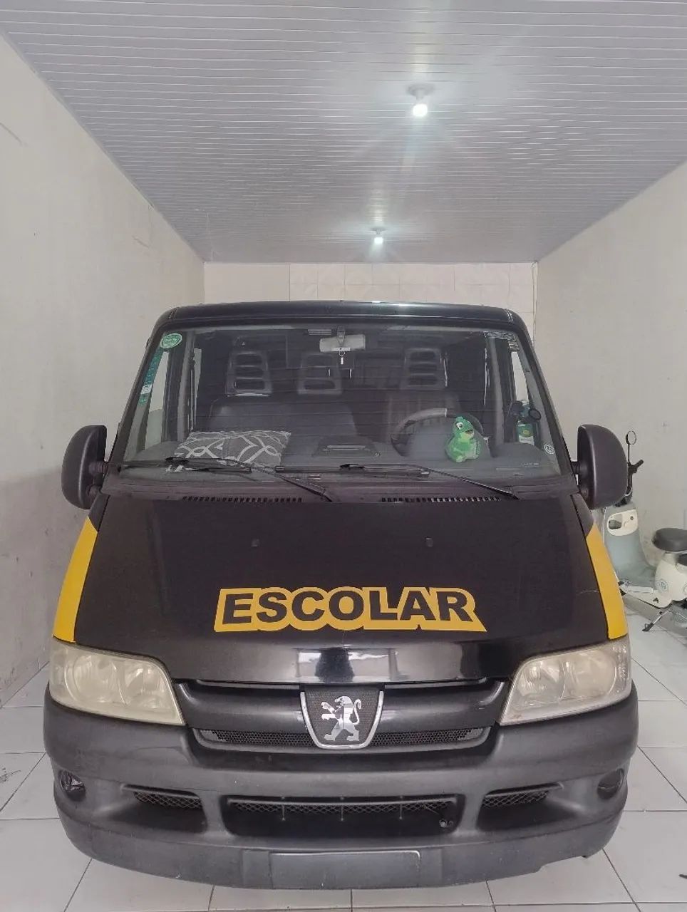 Peugeot Boxer Boxer 2.3 Minibus 15/16L TB Diesel. 2012