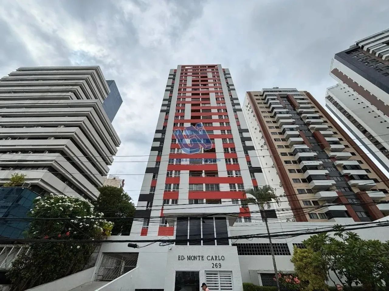 Apartamento 3 Quartos sendo 1 Suíte 100m² na Pituba