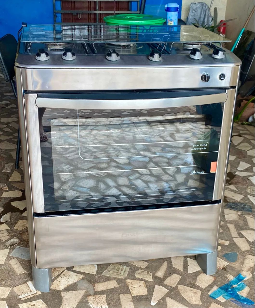 Fogão 5 bocas frente Inox com acendimento elétrico. ENTREGO