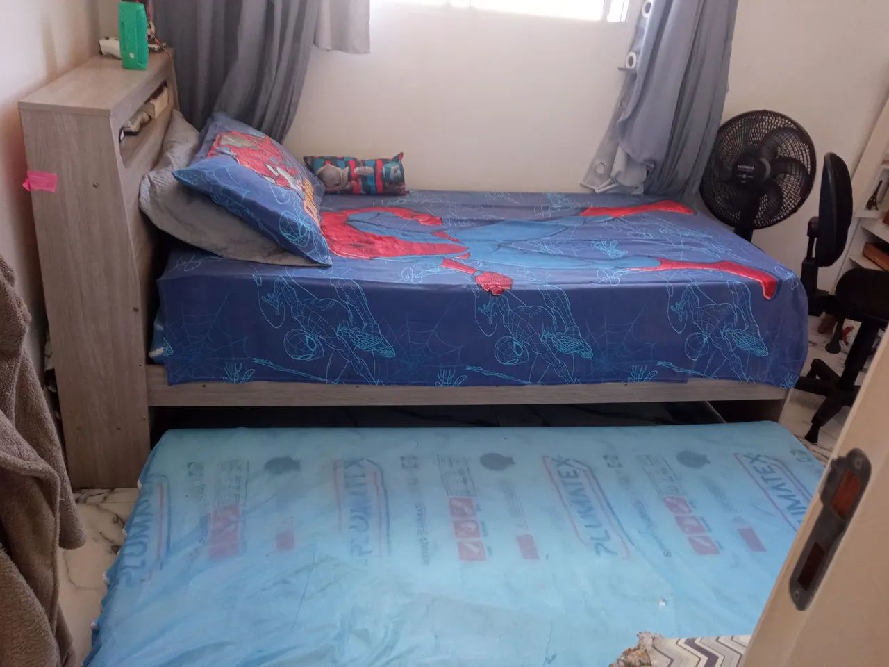 Cama de solteiro 